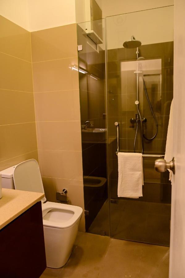 Ocean Breeze - Udaya Luxury Apartments เนกอมโบ ภายนอก รูปภาพ