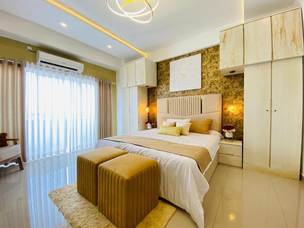 Ocean Breeze - Udaya Luxury Apartments เนกอมโบ ภายนอก รูปภาพ