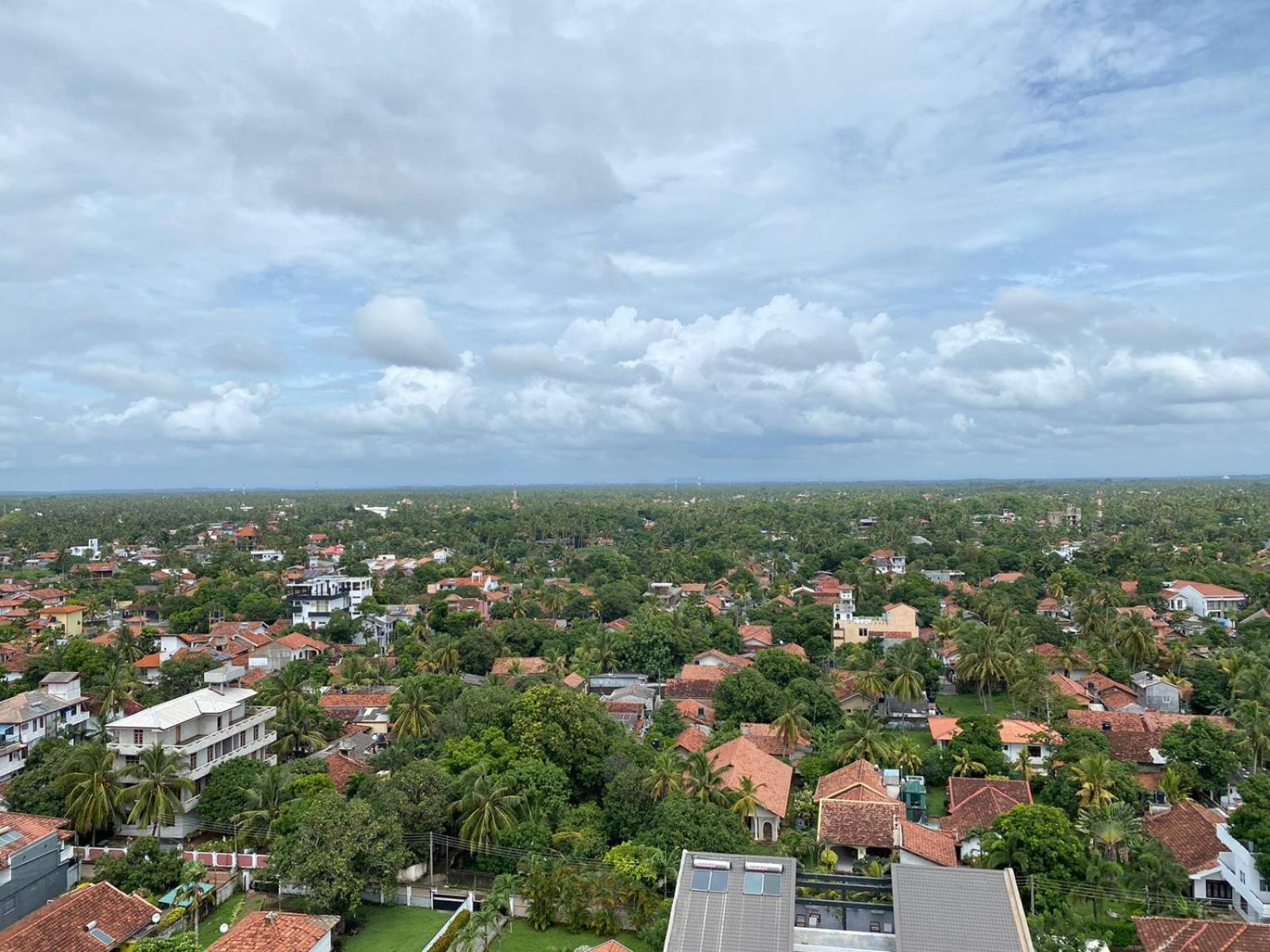 Ocean Breeze - Udaya Luxury Apartments เนกอมโบ ภายนอก รูปภาพ