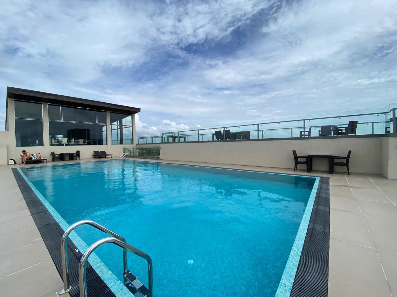 Ocean Breeze - Udaya Luxury Apartments เนกอมโบ ภายนอก รูปภาพ