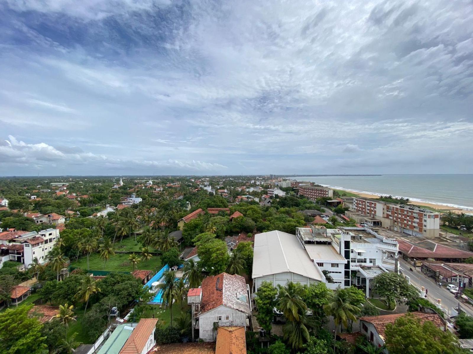 Ocean Breeze - Udaya Luxury Apartments เนกอมโบ ภายนอก รูปภาพ